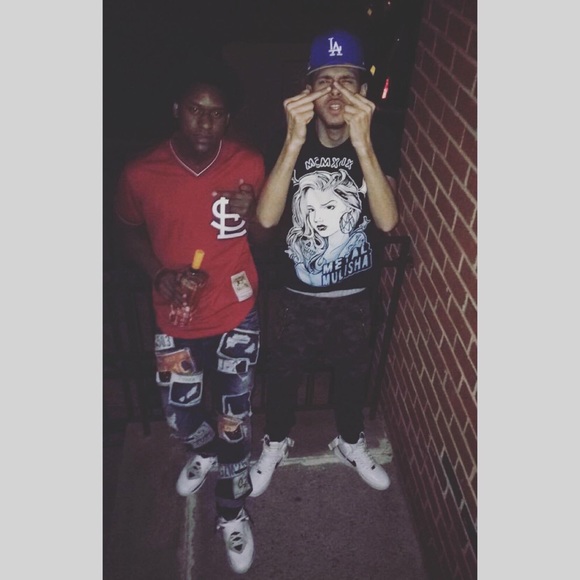 Meet your Posher, Larry - Picture 1 of 7